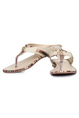 Beautiful Cream color synthetic material flats for womens 3
