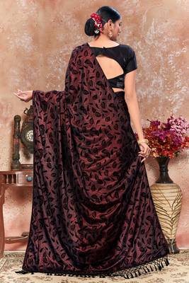 Maroon plain silk saree with blouse 5