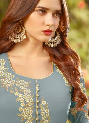 Grey Georgette Wedding Wear Pakistani Semi Suits 3