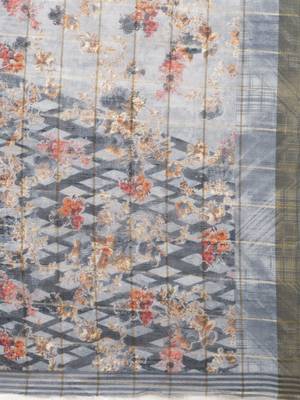 Grey printed blended cotton saree with blouse 4