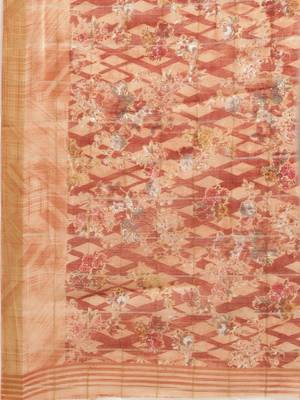 Kimisha Women's Peach Cotton Blend Floral Digital Printed Saree 4
