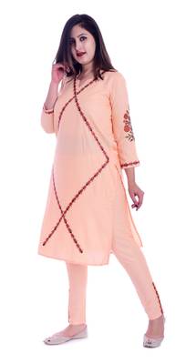 Peach embroidered Rayon Kurti with pant set 3
