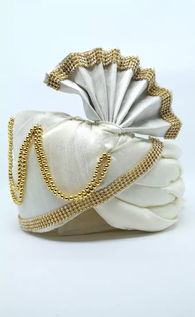 MENS TURBANS IN WHITE