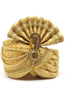 Traditional Turban In Velvet & Brocade 1
