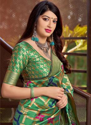 Green woven banarasi silk saree with blouse 2