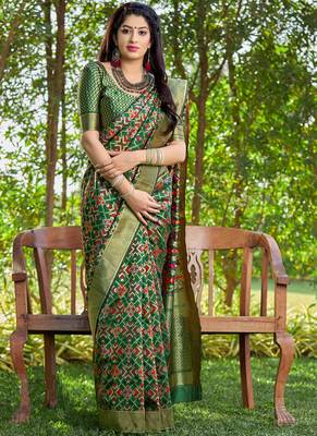 Green woven banarasi silk saree with blouse 1