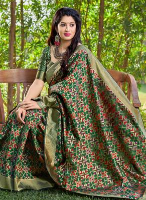 Green woven banarasi silk saree with blouse 2