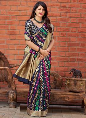 Navy blue woven banarasi silk saree with blouse 1