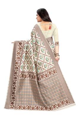 Green Woven Jacquard Saree With Blouse 3