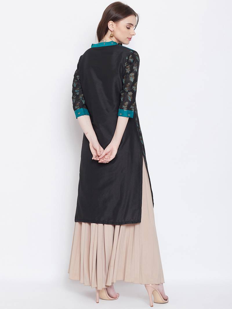 Women Teal and Black Color Floral Printed Cotton Kurti