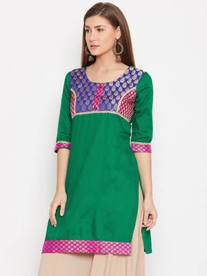 Women Blue and Green Color Printed Cotton Kurti 3