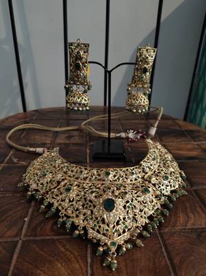 Green Gold Tone Jadau Necklace Set 2
