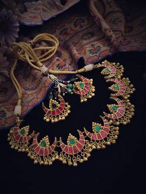 Pink Green Gold Tone Polki Necklace With Earrings 1