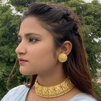 Gold Tone Temple Work Necklace Set 1