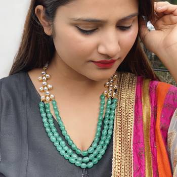 Green Gold Tone Kundan Necklace 1