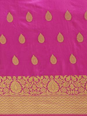 Kimisha Women's Magenta Color Silk Blend Kanjivaram Saree 5