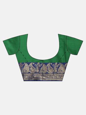 Green woven kanchipuram silk saree with blouse 2