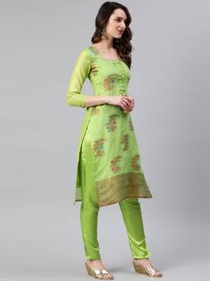Parrot-Green Weaved Banarasi Silk Salwar 2