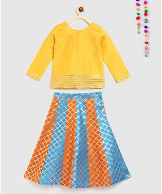 yellow gota patti lehnga with contrast choli 2