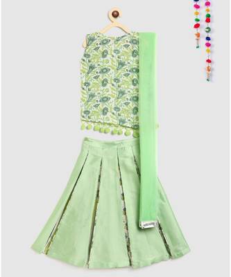 green block print choli with multi print lehnga 2