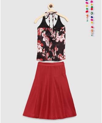 black floral print holter choli with lehnga 2