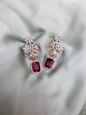 Gold earrings 2