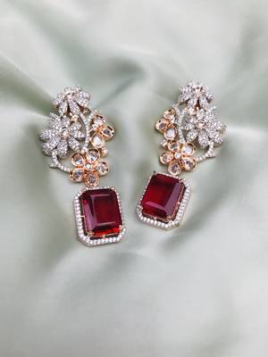 Gold earrings 1