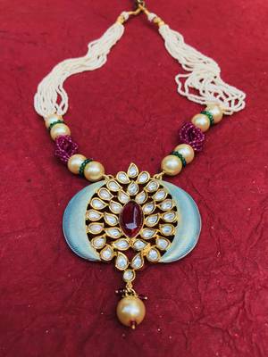 Gold necklaces 1