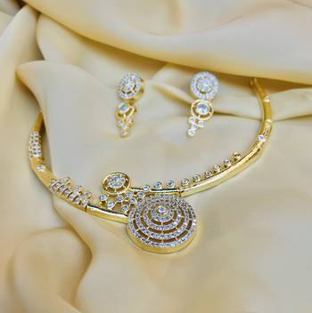 Gold necklaces 1