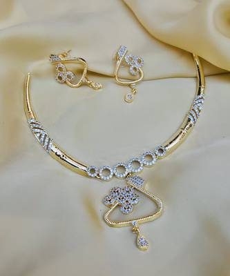Gold necklaces 1