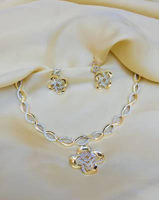 Gold necklaces 1