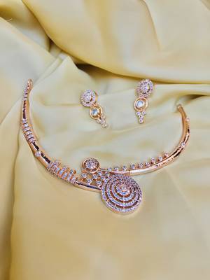 Gold necklaces 1
