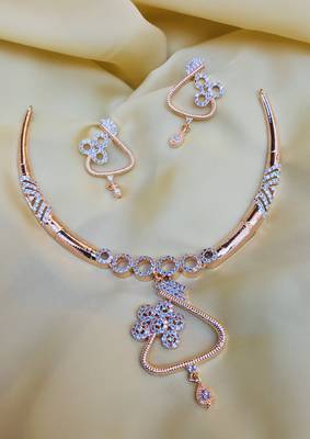 Gold necklaces 1