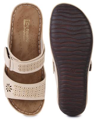 Beautiful Cream color synthetic material flats for women 5