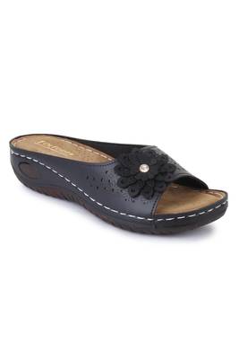 Beautiful Black color synthetic material flats for women 3