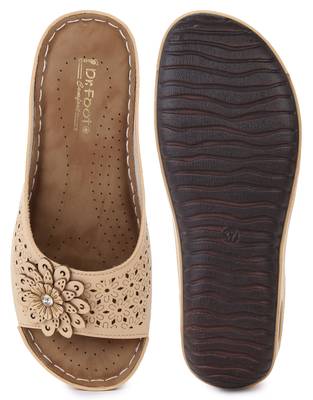 Beautiful Cream color synthetic material flats for women 5