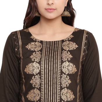 Green printed rayon kurtas-and-kurtis 5