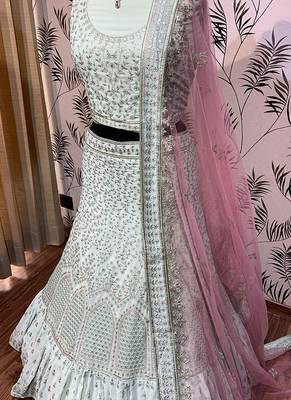 Sea-Green Embroidered Georgette Semi Stitched Lehenga 2