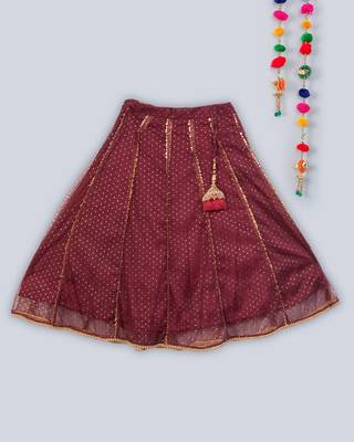 sleeveless  peplum choli with maroon net lehnga 4