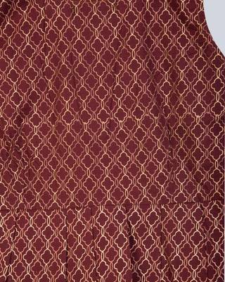sleeveless  peplum choli with maroon net lehnga 6
