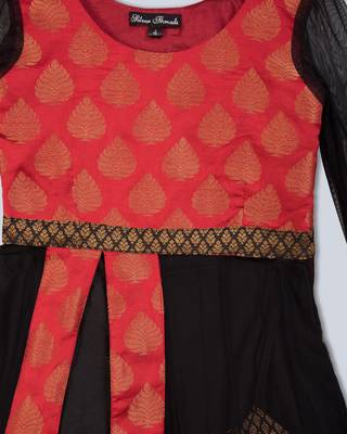 full length full sleeves kurta with lehnga 3