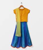 cape sleeves brocade choli with shaded lehnga