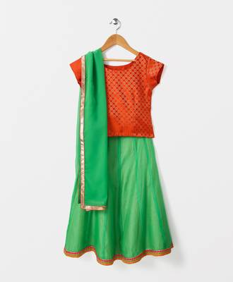 sleeveless brocade choli with contrast chanderi lehnga 1