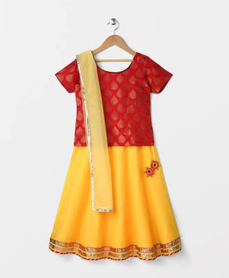 cape sleeves brocade choli with contrast lehnga 1