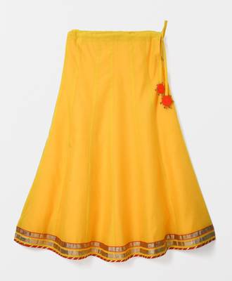 cape sleeves brocade choli with contrast lehnga 4
