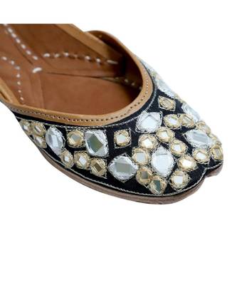 Black Mirror Work Party Wear Ethnic.Jutti 4