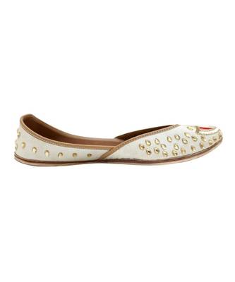 White Sitara & Thread Work Party Wear Ethnic Jutti 3