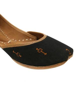 Black Printed Formal Ethnic Jutti 4