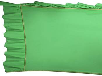 green plain georgette saree with blouse 4