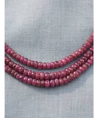 Red Gold Tone 3-Layered Beaded Necklace 2